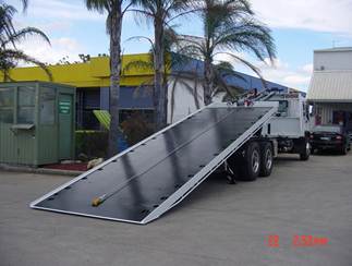 Suburban 1100 Series Fixed Headboard